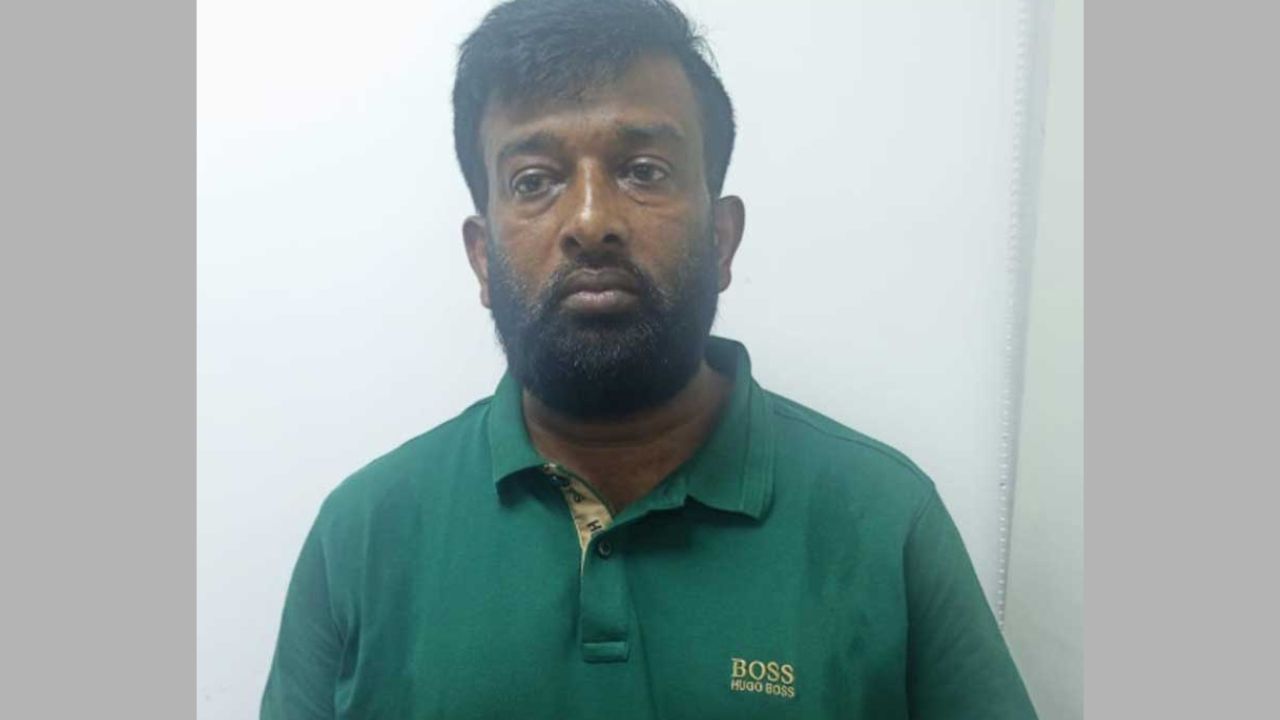 গোপালগঞ্জের যুবলীগ নেতা ফিরোজ ঢাকায় গ্রেপ্তার